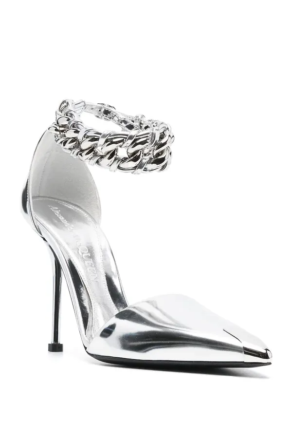 Alexander McQueen pumps med kedjerem - Silverfärgad