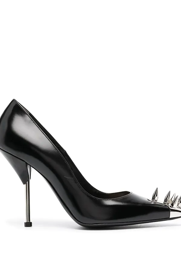 Alexander McQueen Punk Stud pumps - Svart