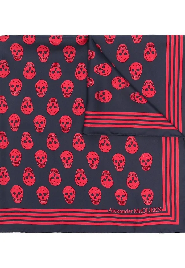 Alexander McQueen sidensjal med dödskalletryck - Röd