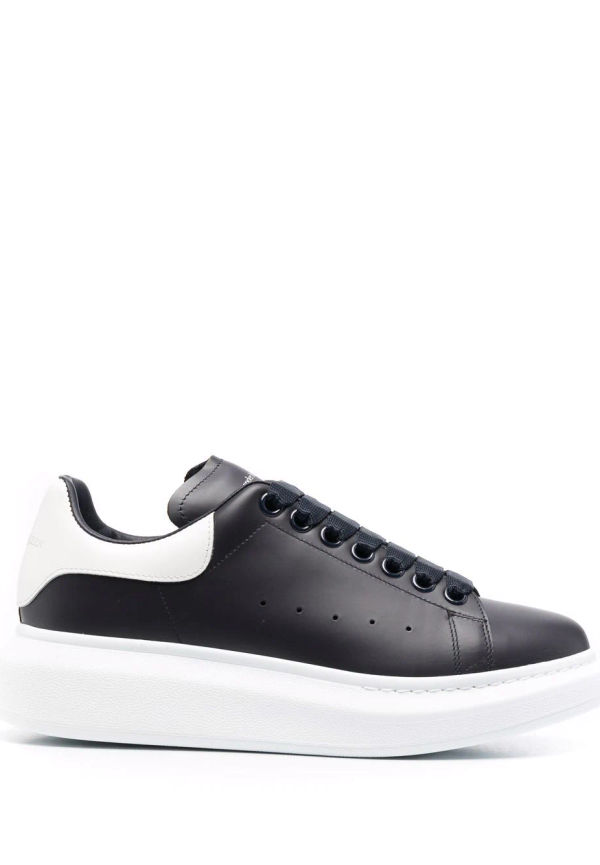 Alexander McQueen sneakers i oversize-modell - Blå