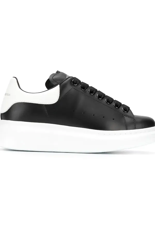 Alexander McQueen sneakers i oversize-modell - Svart