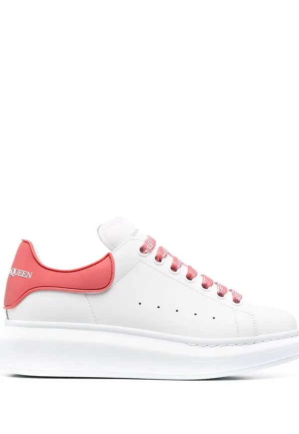 Alexander McQueen sneakers i oversize-modell - Vit