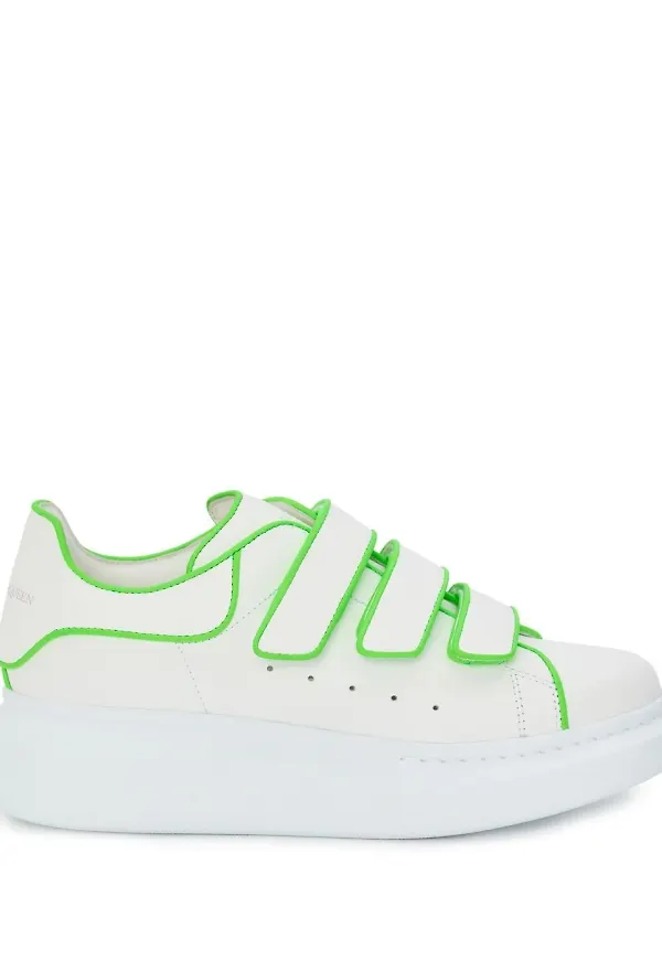 Alexander McQueen sneakers i oversize-modell - Vit