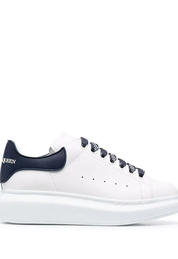 Alexander McQueen sneakers i oversize-modell - Vit
