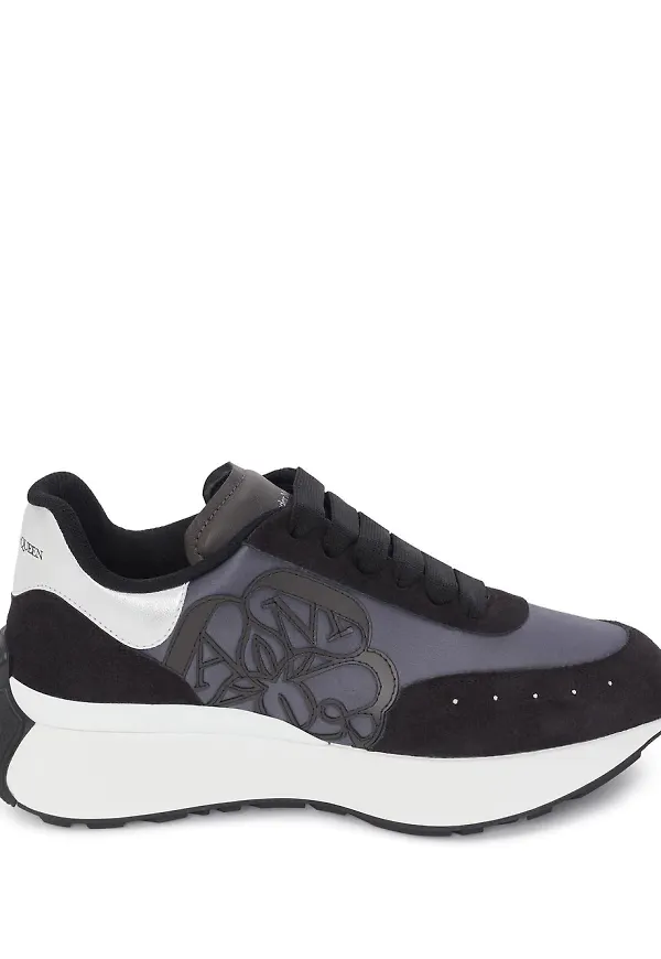 Alexander McQueen sneakers med grov sula - Svart