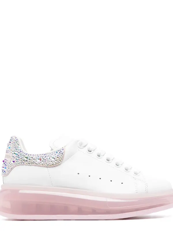 Alexander McQueen strassprydda sneakers - Vit