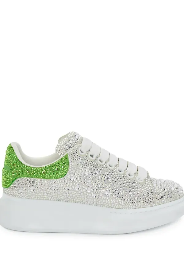 Alexander McQueen strassprydda sneakers i oversize-modell - Vit