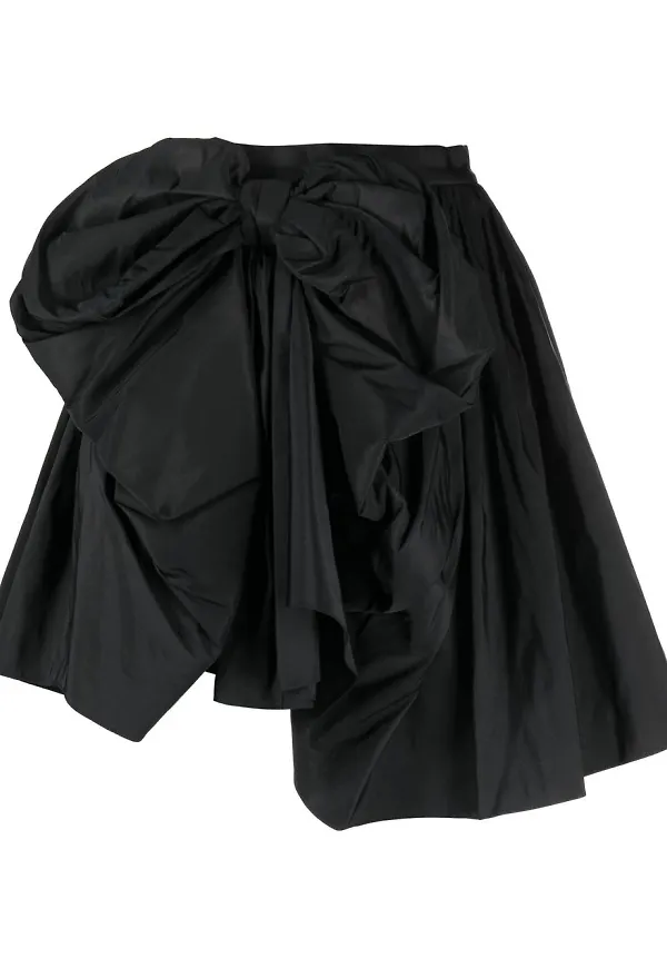 Alexander McQueen utsvängd A-linjekjol - Svart