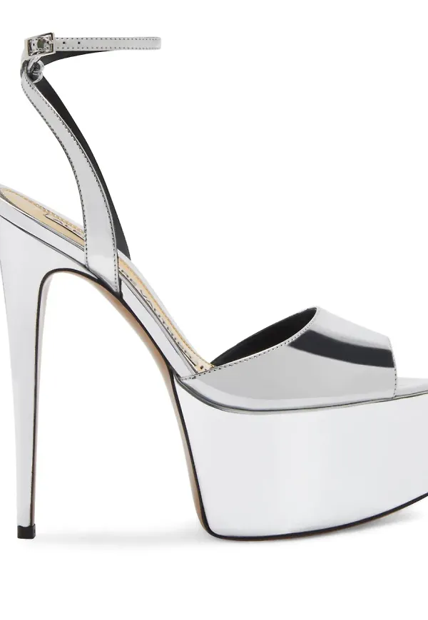 Alexandre Vauthier sandaler med metallic-finish - Silverfärgad