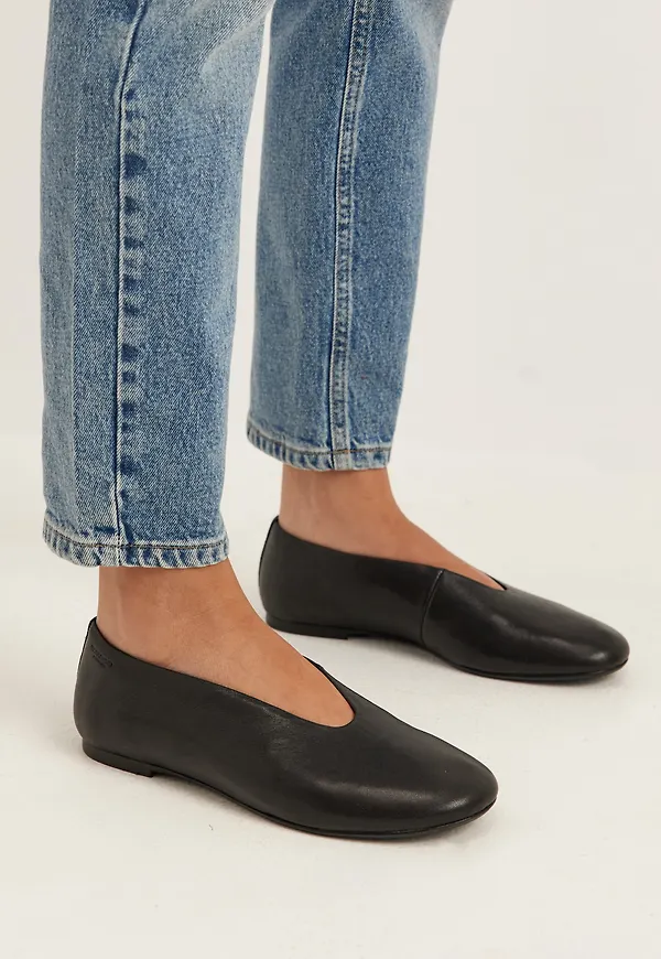 Aleya Leather Ballerina