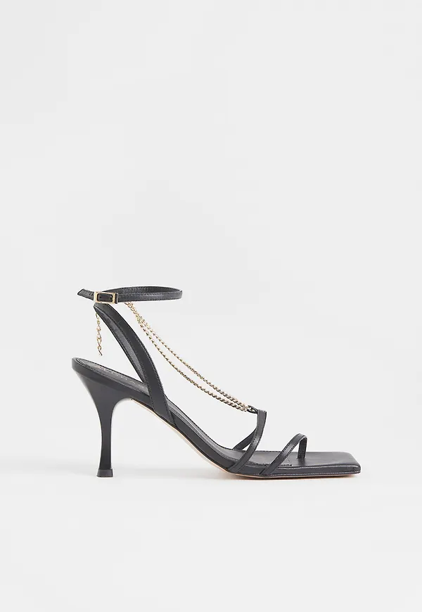 Alohas Straps Chain Svart, Sandaler i storlek 41
