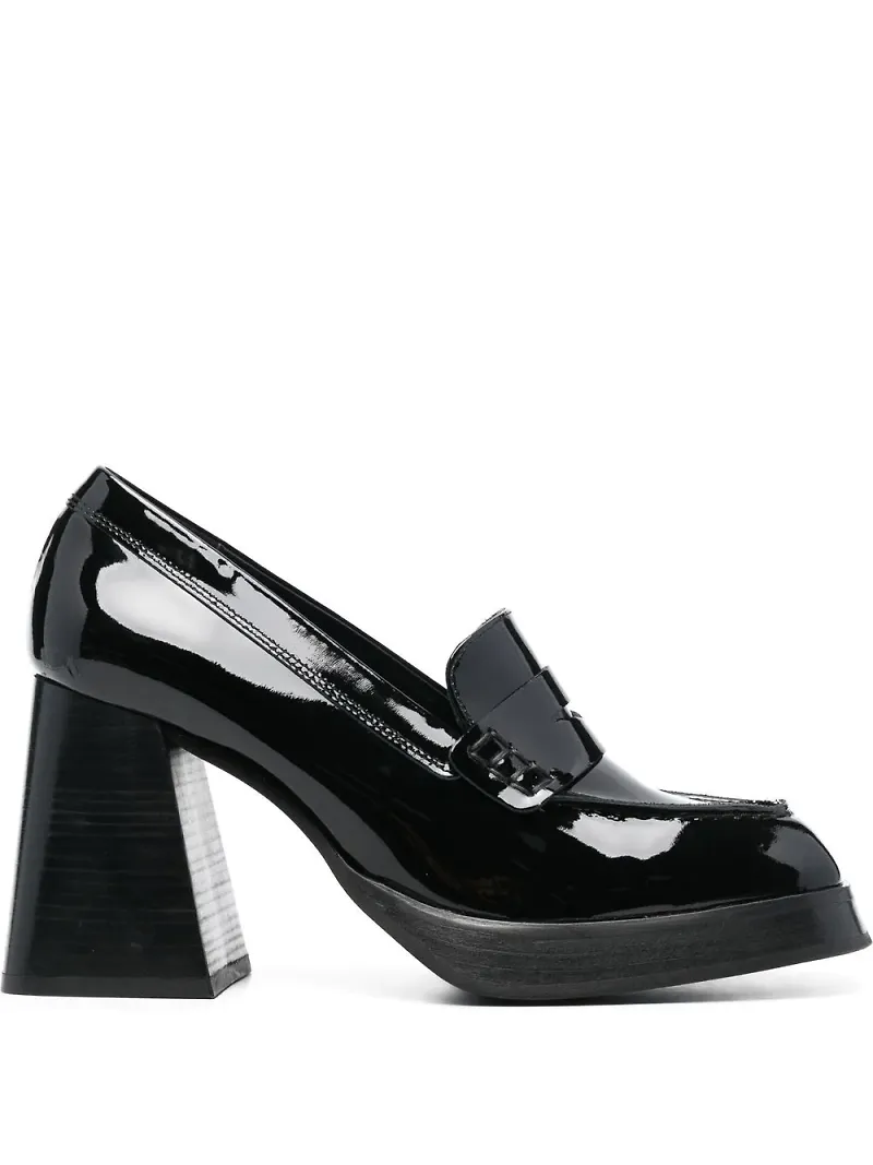 ALOHAS Take Off loafers i lackat läder - Svart