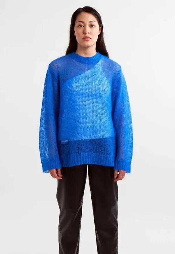 Amber Knitt