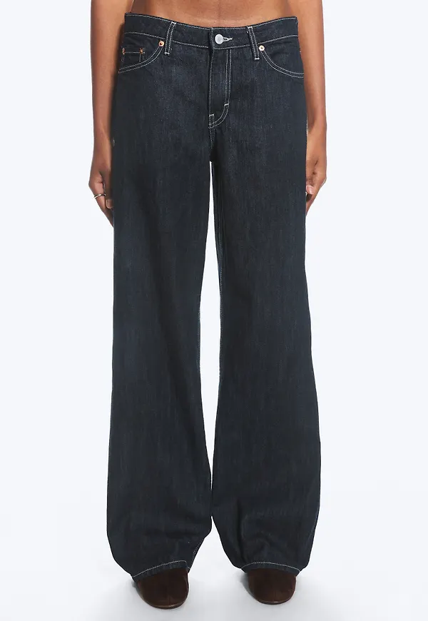 Ample Low Rise Loose Wide Jeans