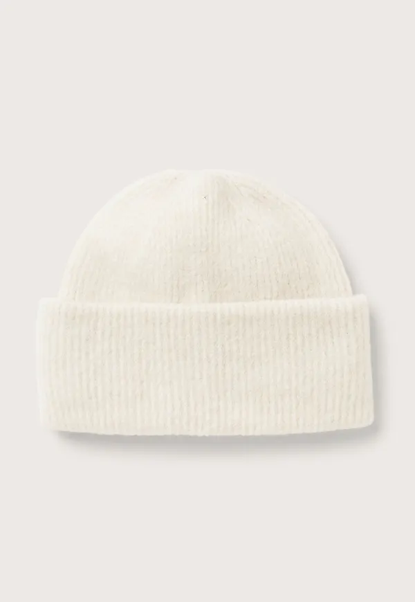 Amy beanie