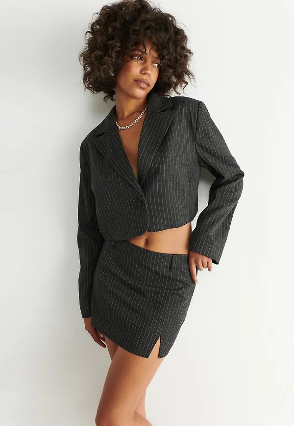 Annelie pinstripe skirt