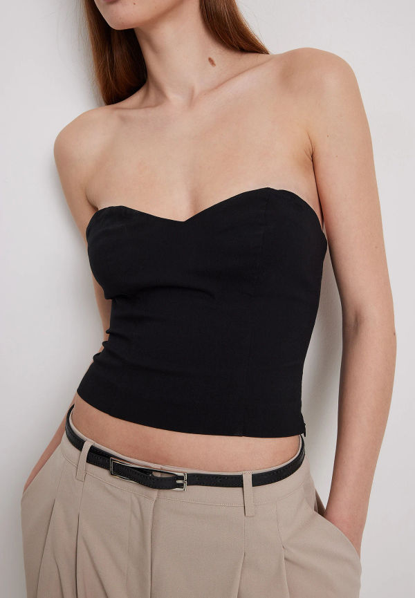 Annijor x NA-KD Tight topp utan band - Black