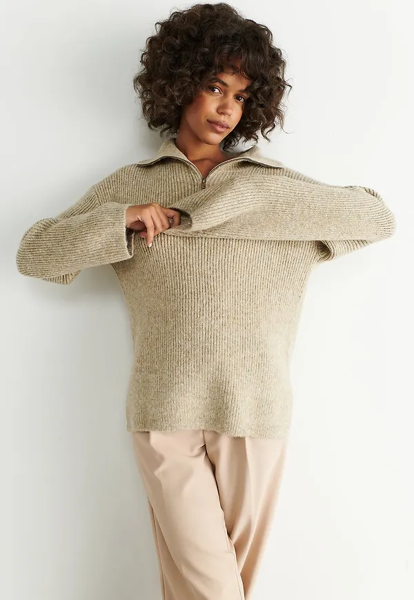 Ariana knitted sweater