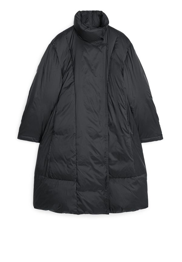 Arket A-line Down Puffer Coat Black, Kappor i storlek S och färg Svart