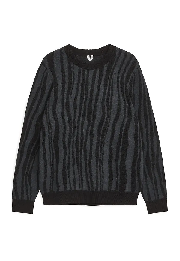 Arket Jacquard-Strickpullover mit Zebra Schwarz/Gemustert in Größe L. Farbe: Black/patterned
