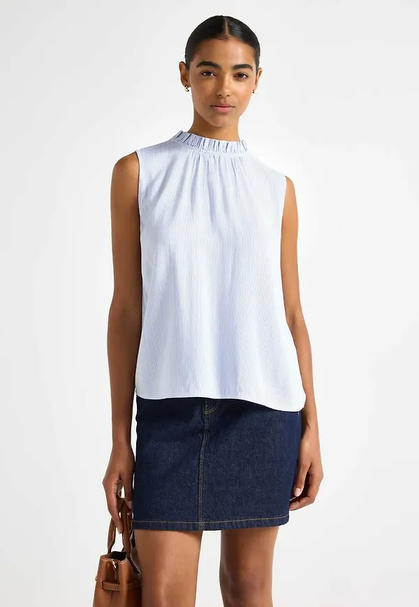 Ärmlös blus
