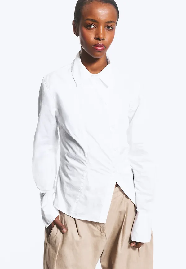 Asymmetric Fitted Poplin Shirt