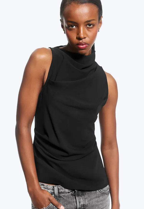 Asymmetric Sleeveless Suiting Top