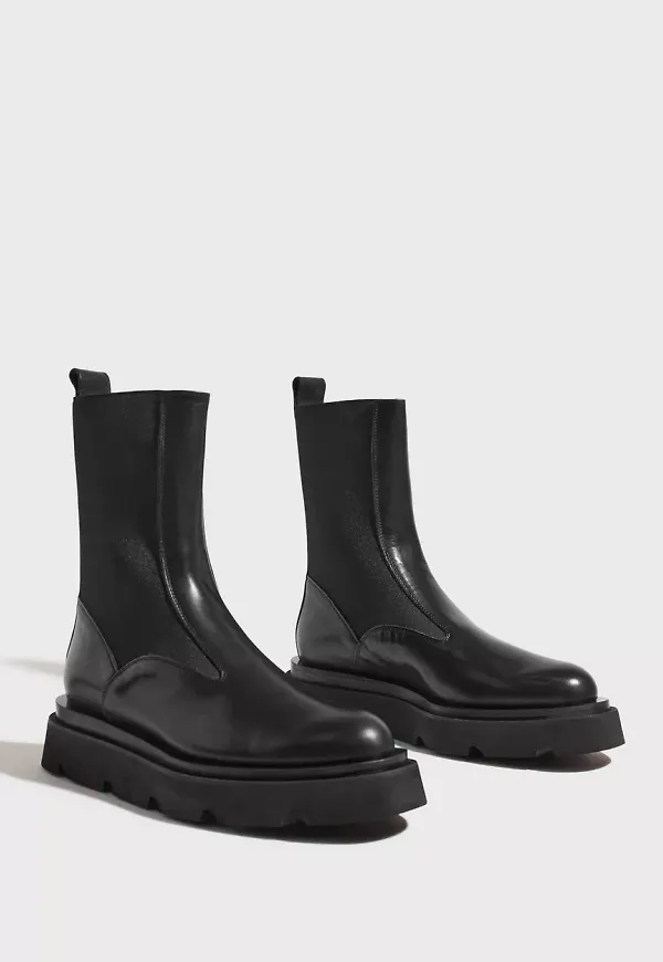ATP ATELIER - Svart - Moncalieri Leather Chunky Boots