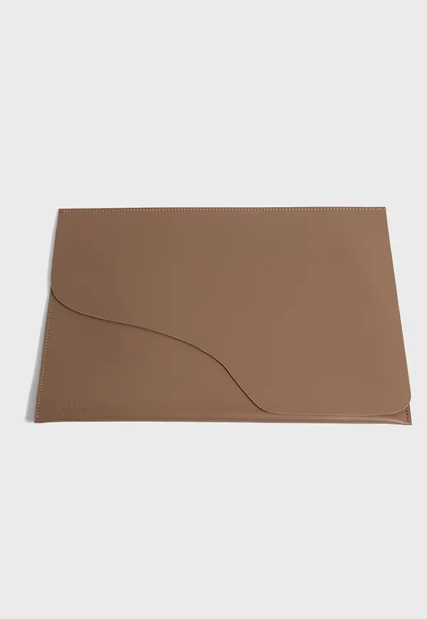 ATP ATELIER - Brun - Sardegna Media Leather Laptop Case