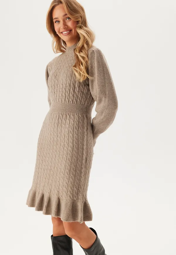 Awvera LS Short Knit Dress