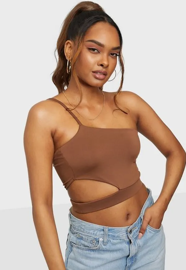 NLY Trend Asymmetric One Strap Top Crop tops