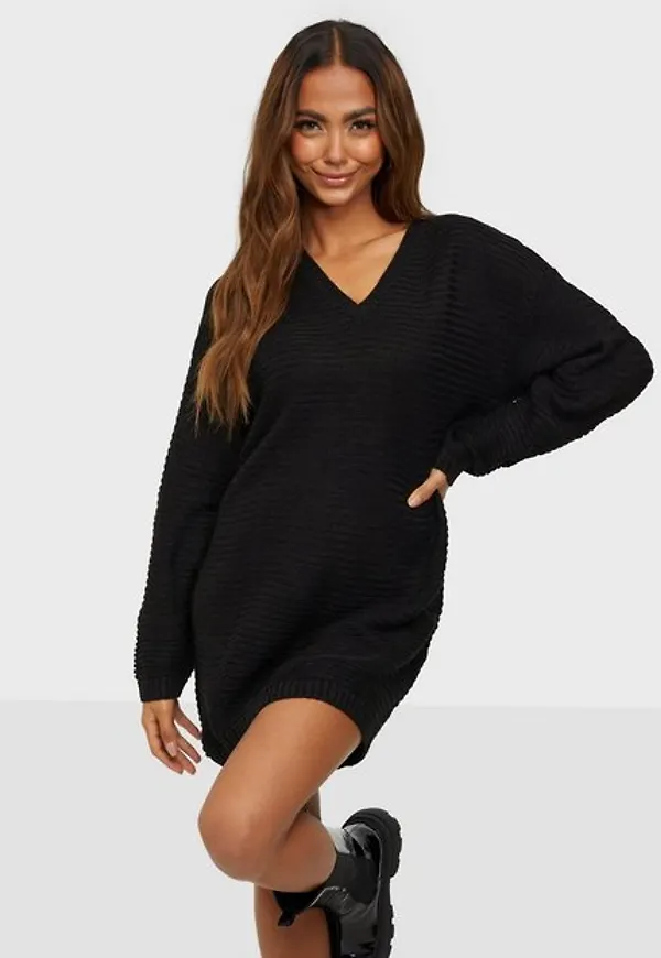 Missguided Recycled V Neck Ribbed Dress Byxor Black