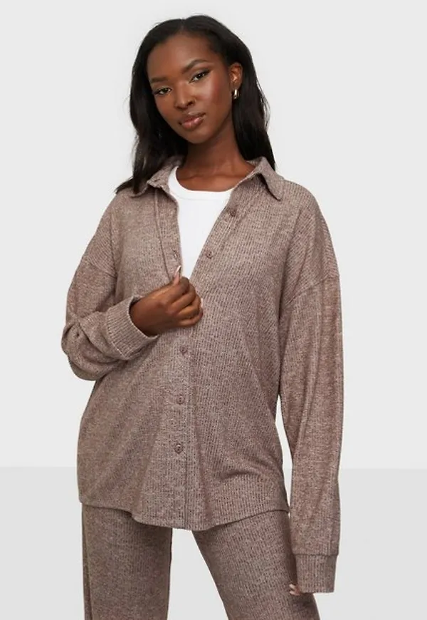 NLY Trend Cozy Rib Shacket Skjortor Nougat