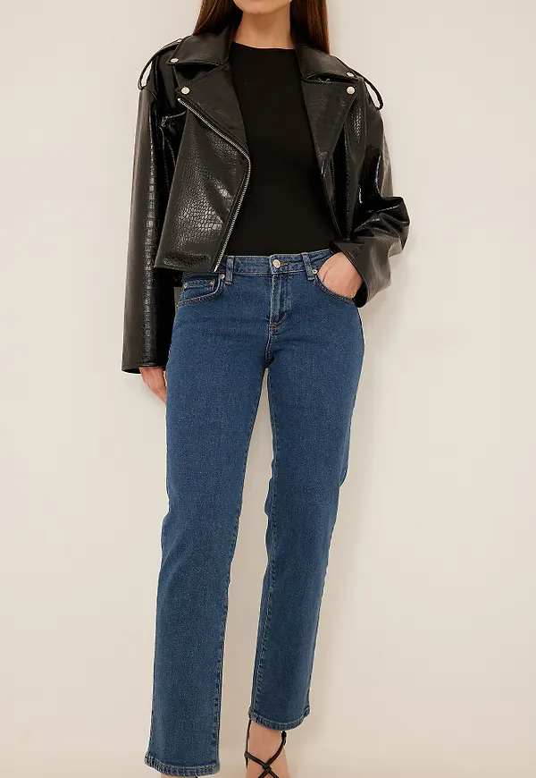 NA-KD Trend Ekologiska raka jeans - Blue