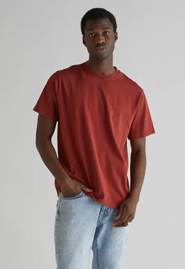 Baine Base Tee