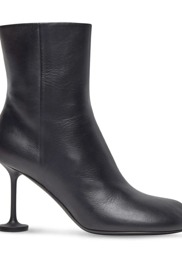 Balenciaga Klackstövlar Svart, Dam