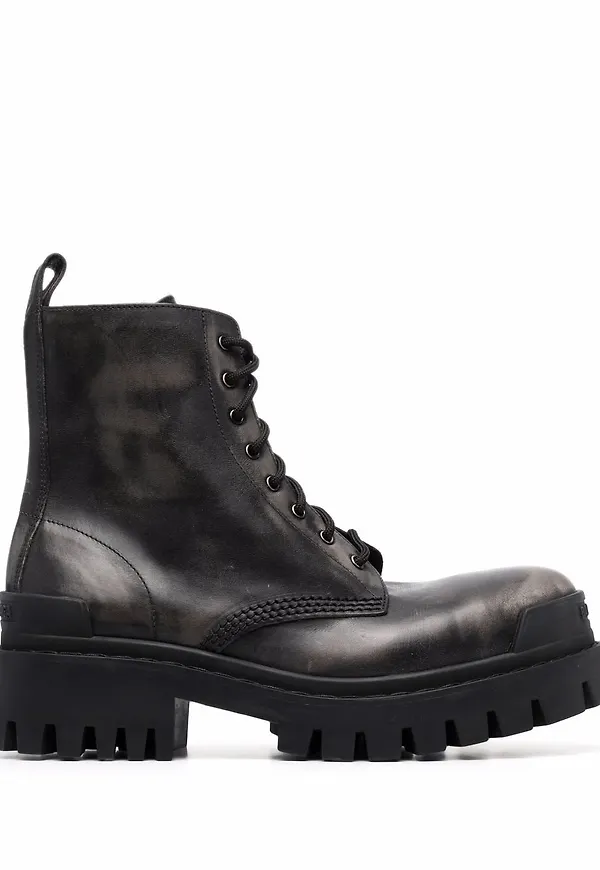 Balenciaga Strike läderstövlar med snörning - Svart