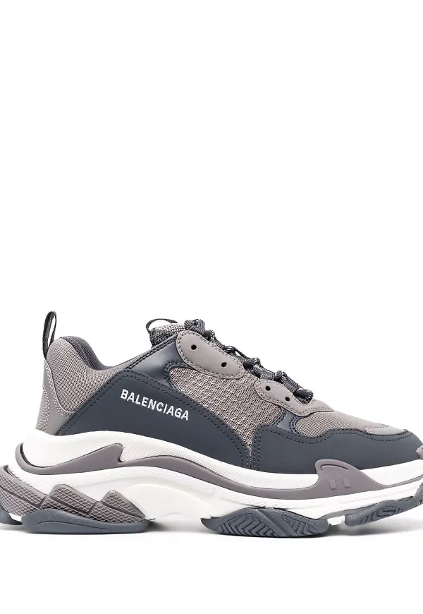 Balenciaga Triple S låga sneakers - Grå