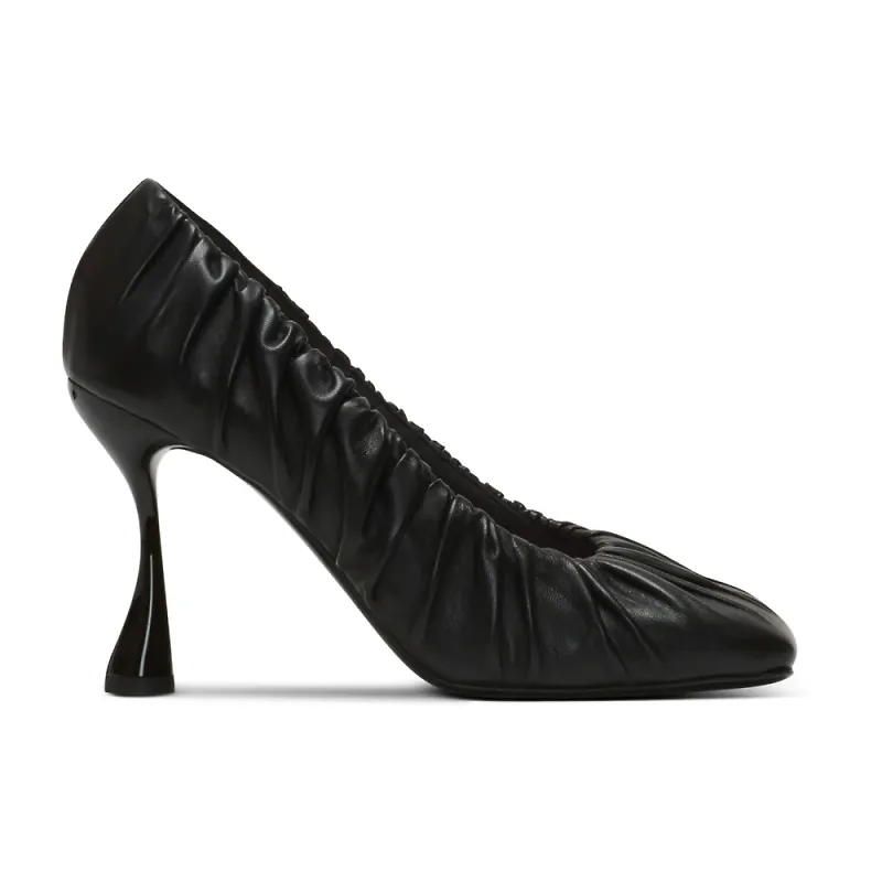 Balmain, Skor, Dam, 39 EU, Läder, Eden pumps i samlad lammhud
