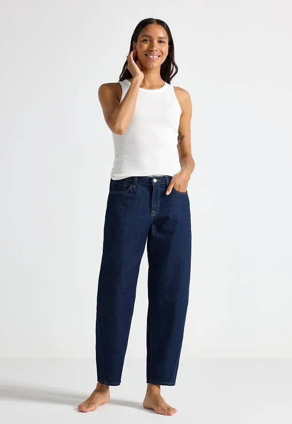 BARREL jeans med ankellängd