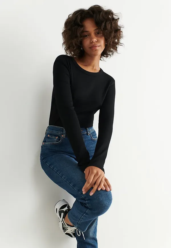 Basic long sleeve top