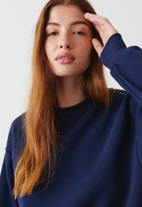 Basic sweater