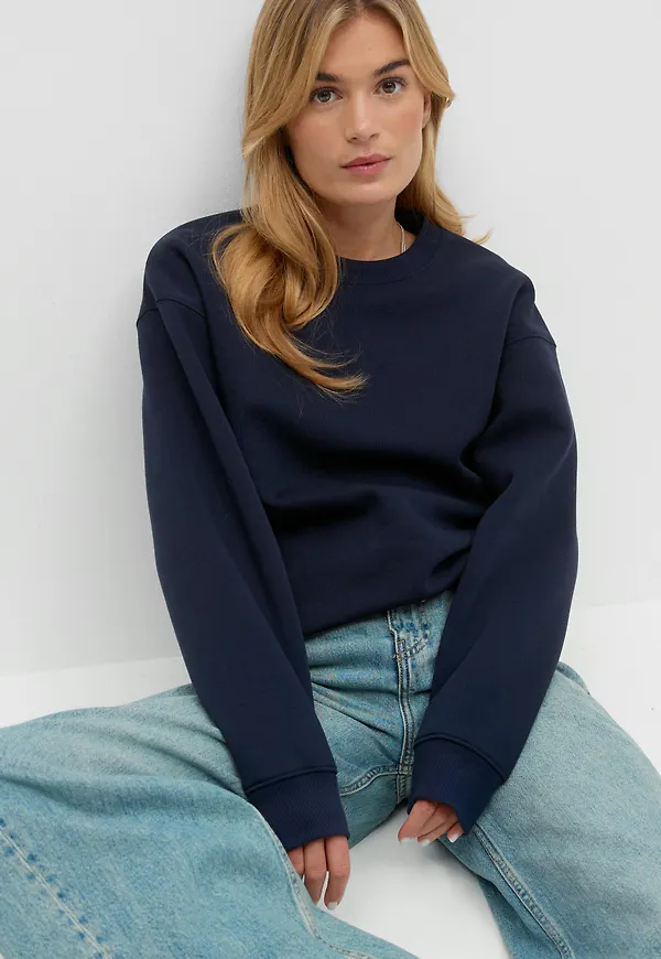 Basic sweater
