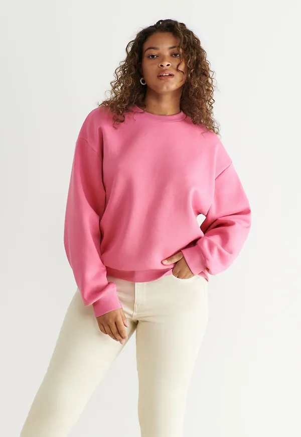 Basic sweater