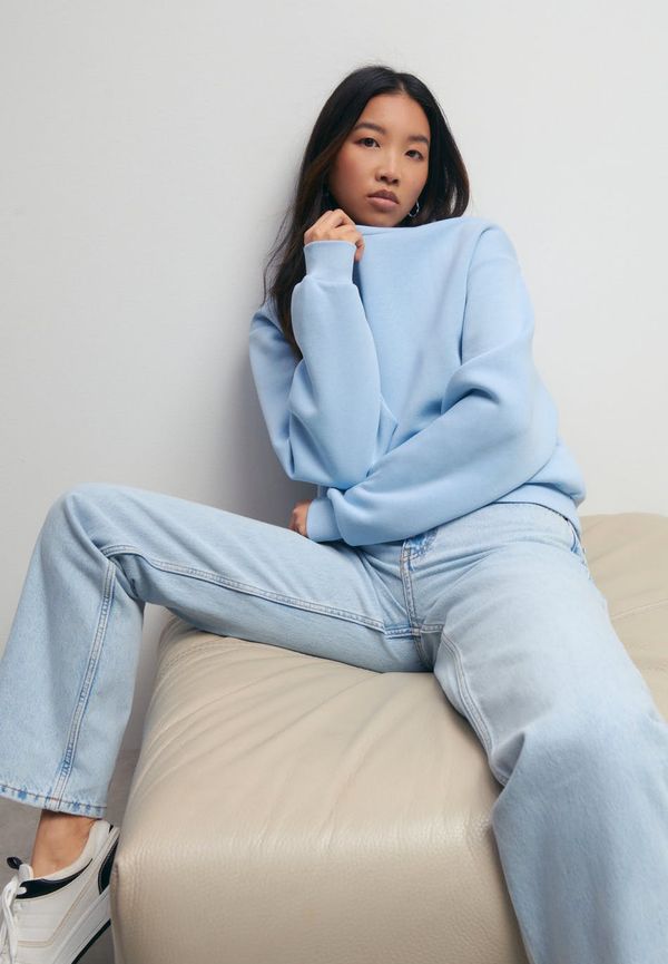 Basic sweater