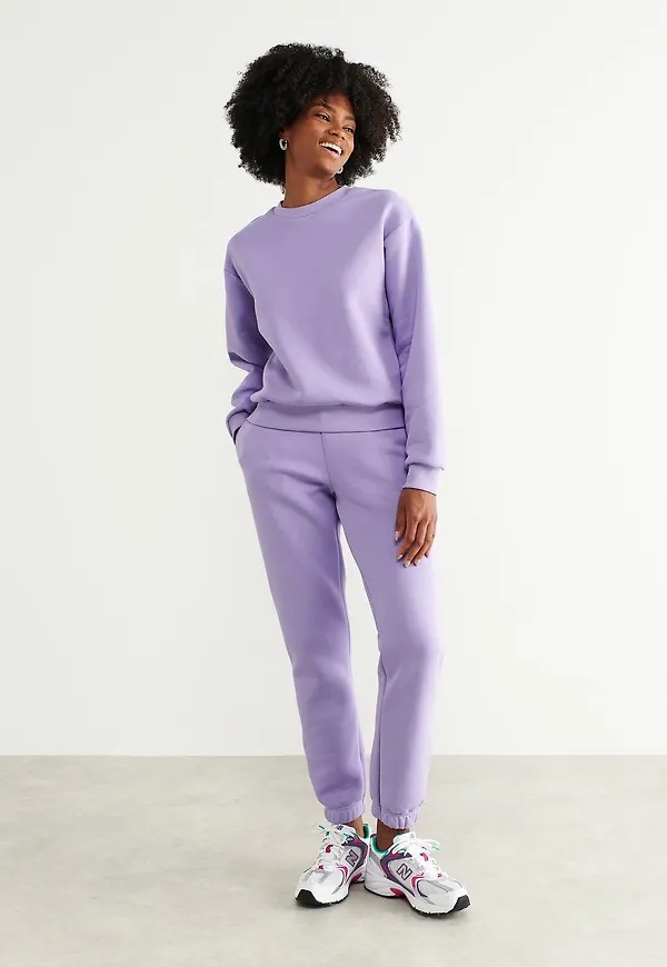 Basic sweatpants