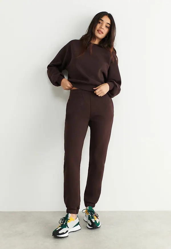 Basic sweatpants