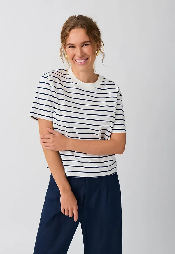 Basic tee