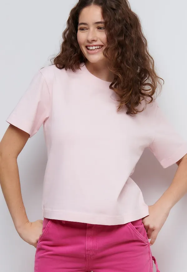 Basic tee