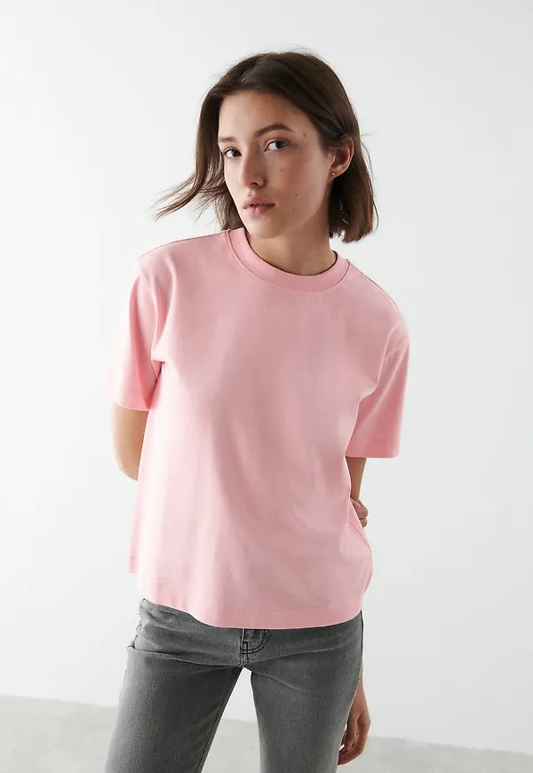 Basic tee